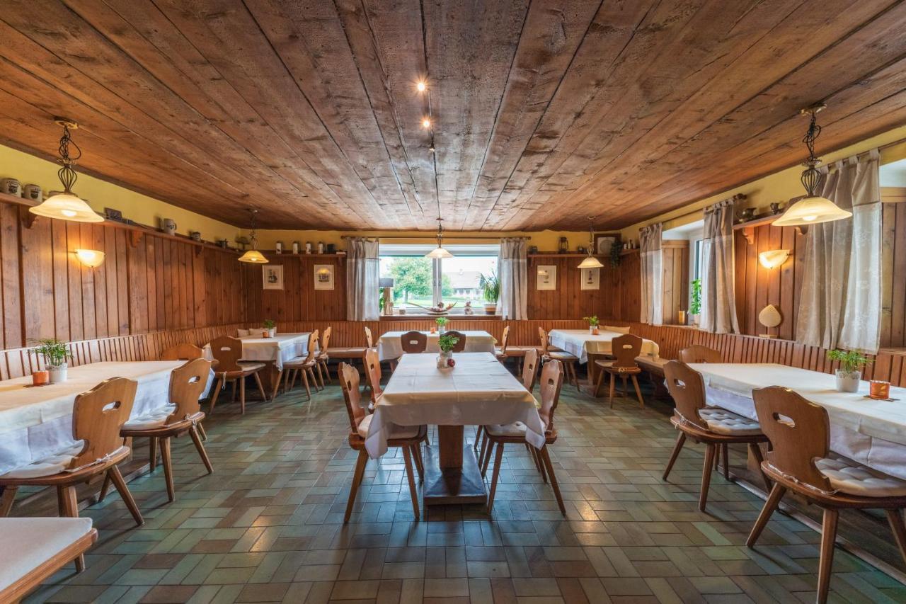 Gasthof Zur Seeburg Seekirchen am Wallersee Exterior foto